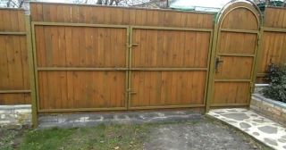 Купить распашные ворота деревянные Мончегорск, цена от 2781 руб.