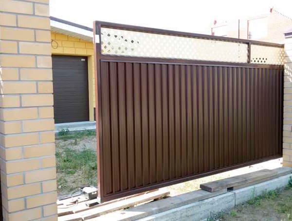 Эстетика и Надежность: Ворота Grand Line для Вашего Дома в Мончегорске от 37558 руб
